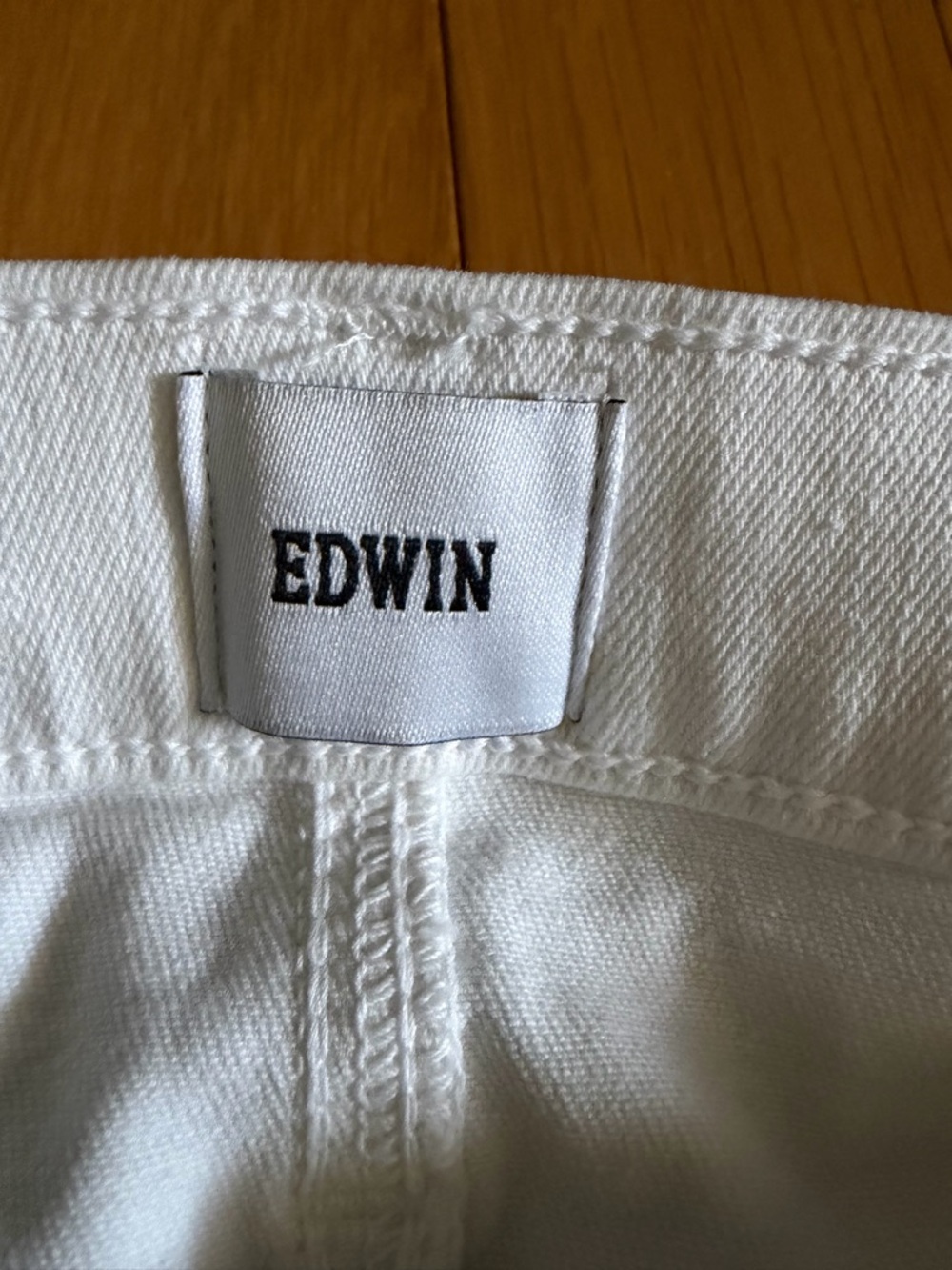 Edwin Women’s Optic White Skinny Jeans NWT size 26 - Picture 2 of 6